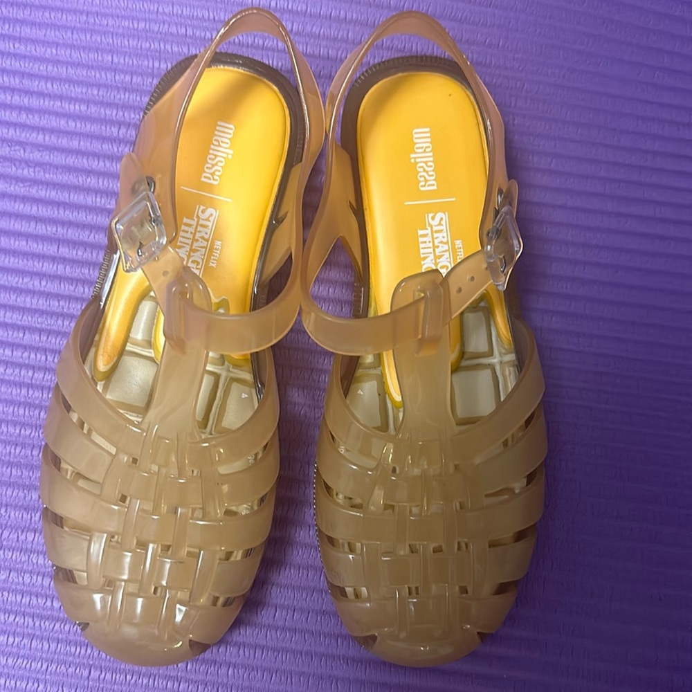 Melissa Jellies - Stranger Things  Line